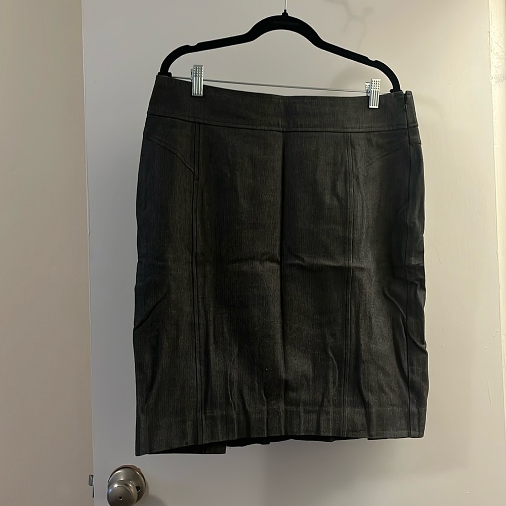 Banana Republic skirt size 14